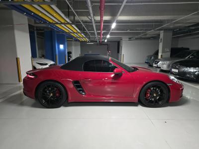 2018 Porsche 718