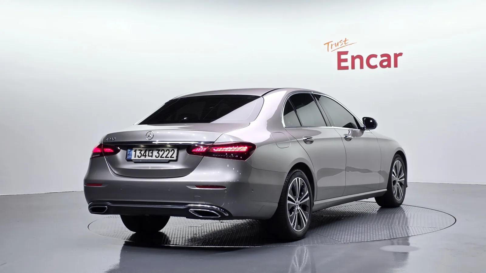 2021 Mercedes-Benz E-Class