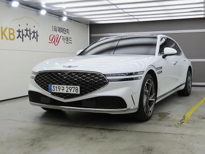 2025 Genesis G90