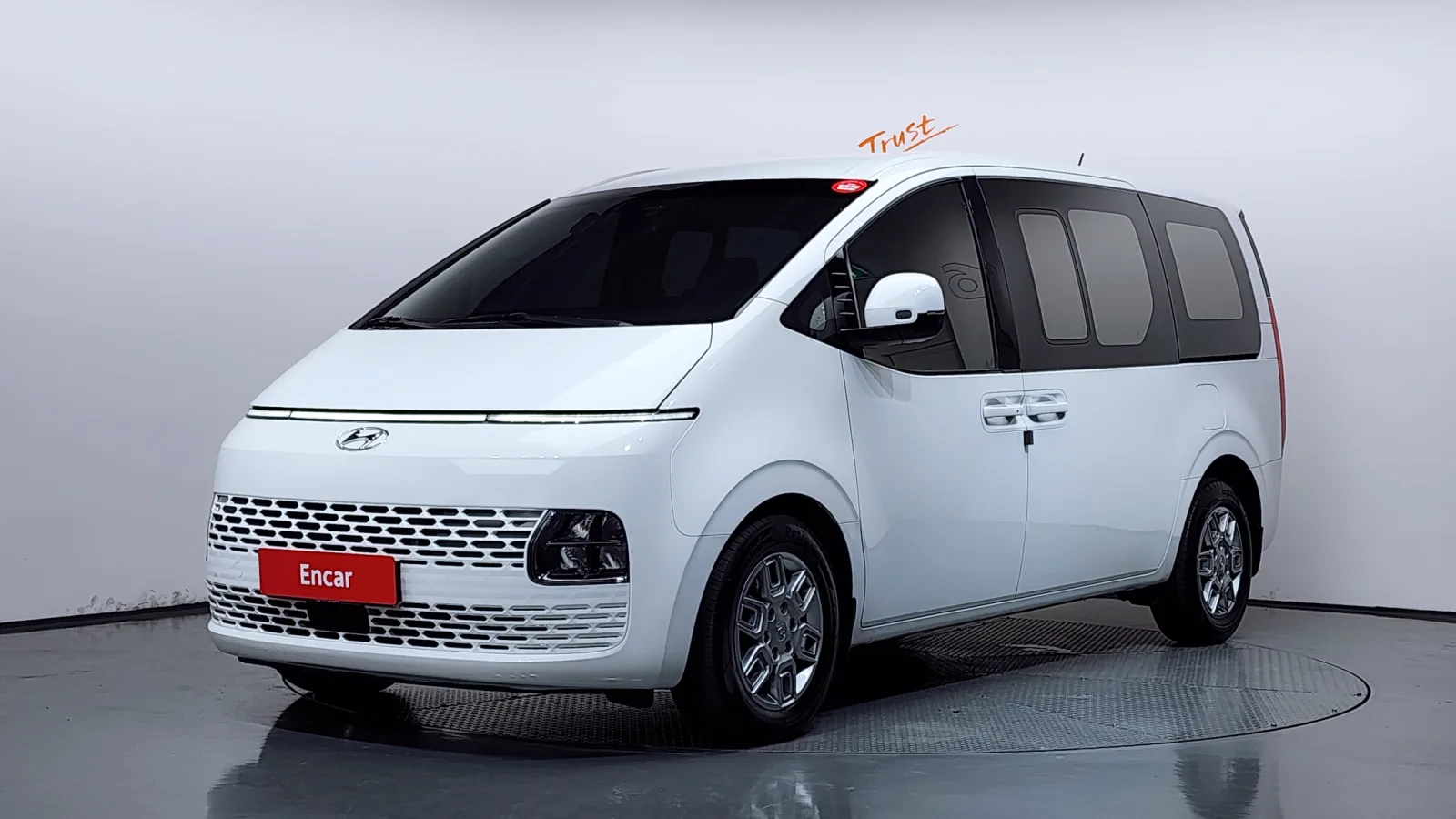 2022 Hyundai Staria