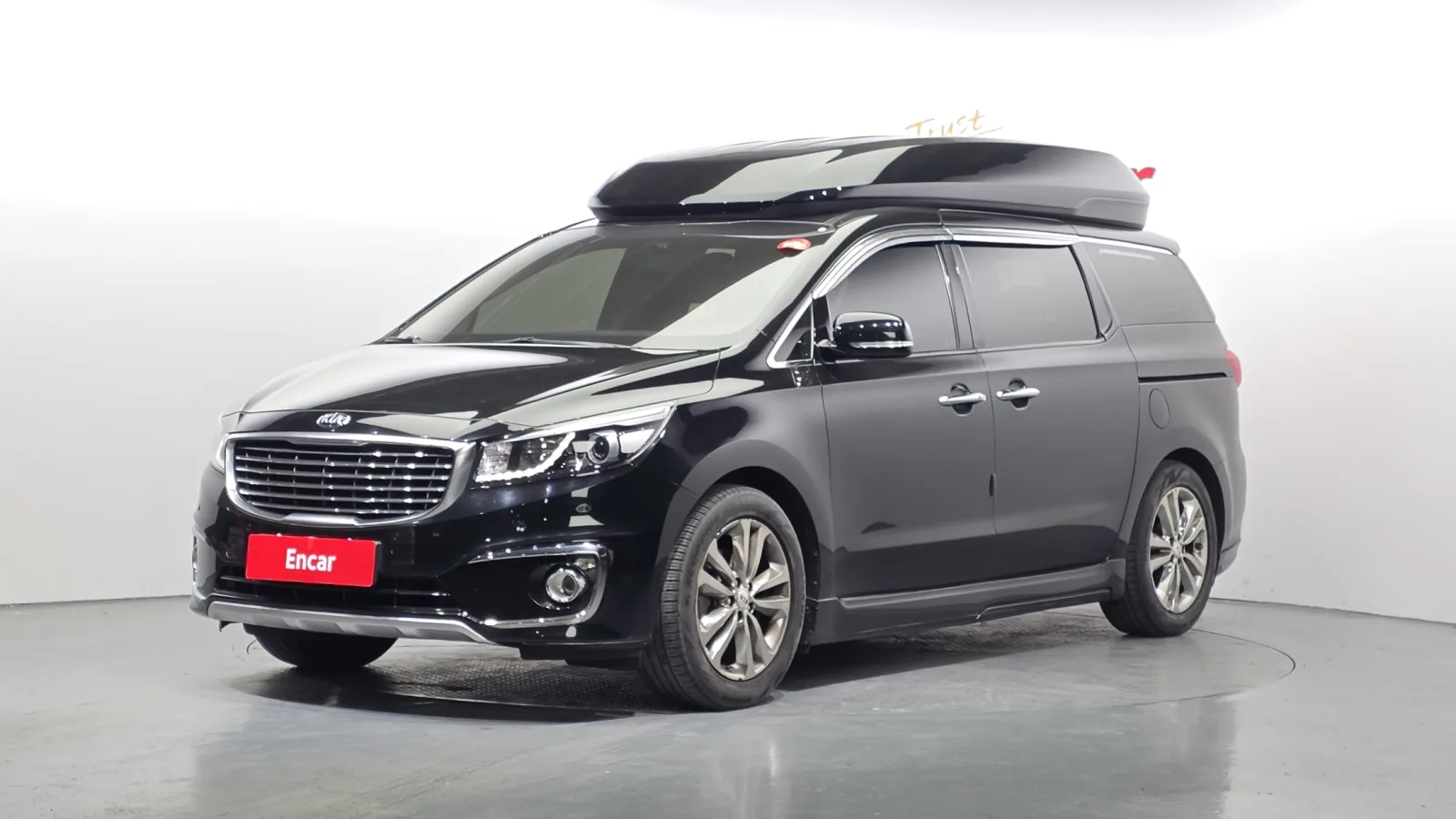 2016 Kia Carnival