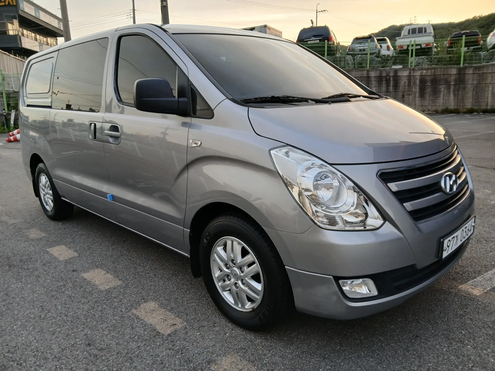 2018 Hyundai Starex