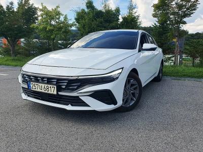 2025 Hyundai Elantra