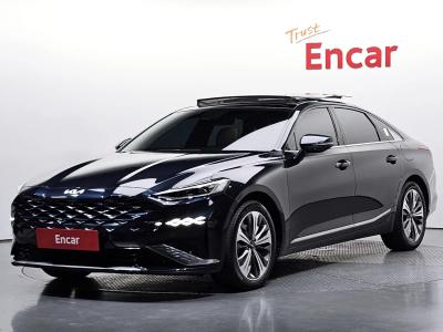 2022 Kia K8