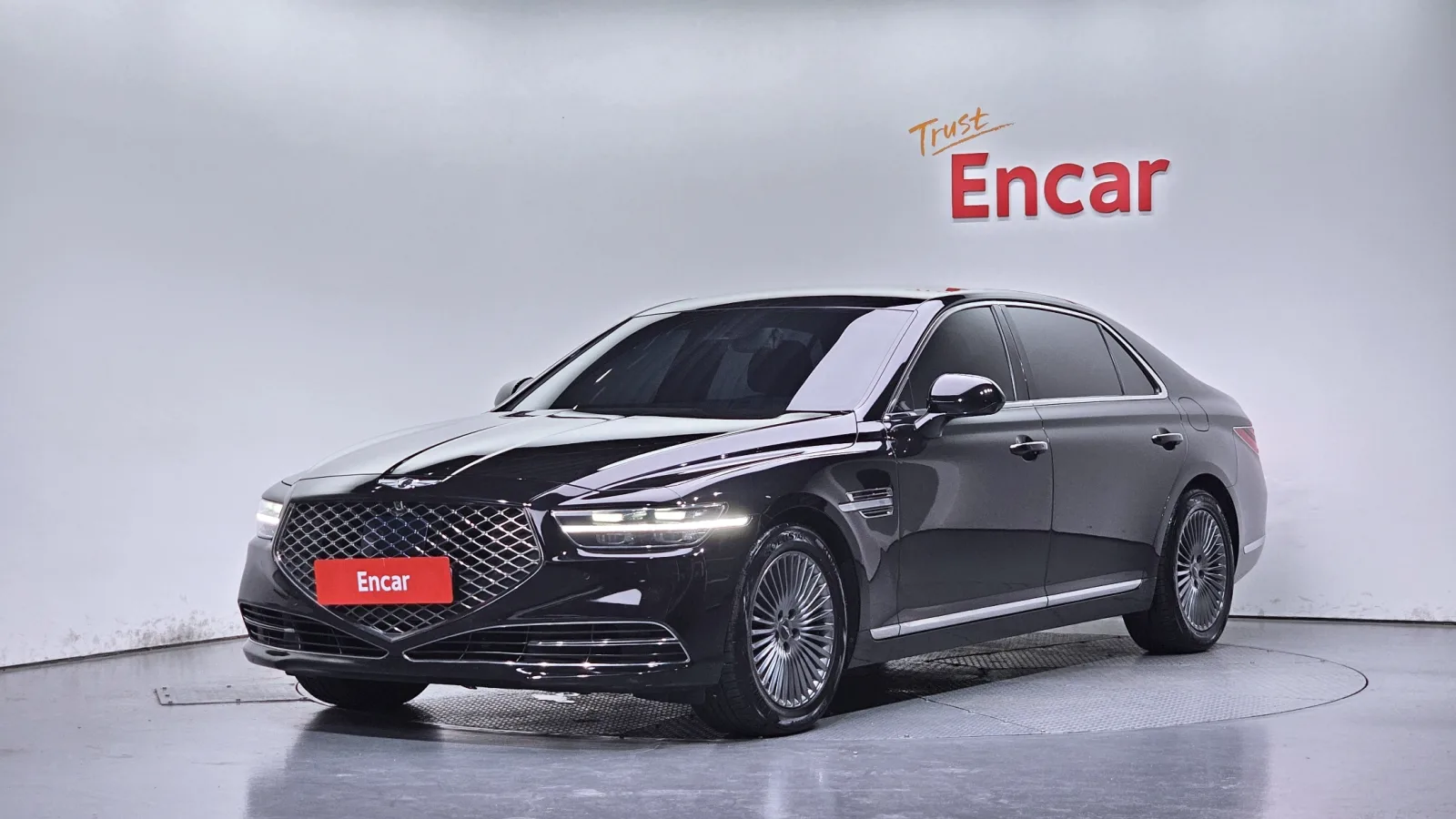 2019 Genesis G90