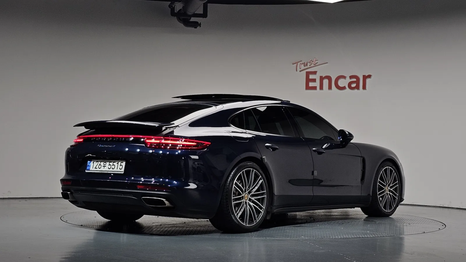 2018 Porsche Panamera