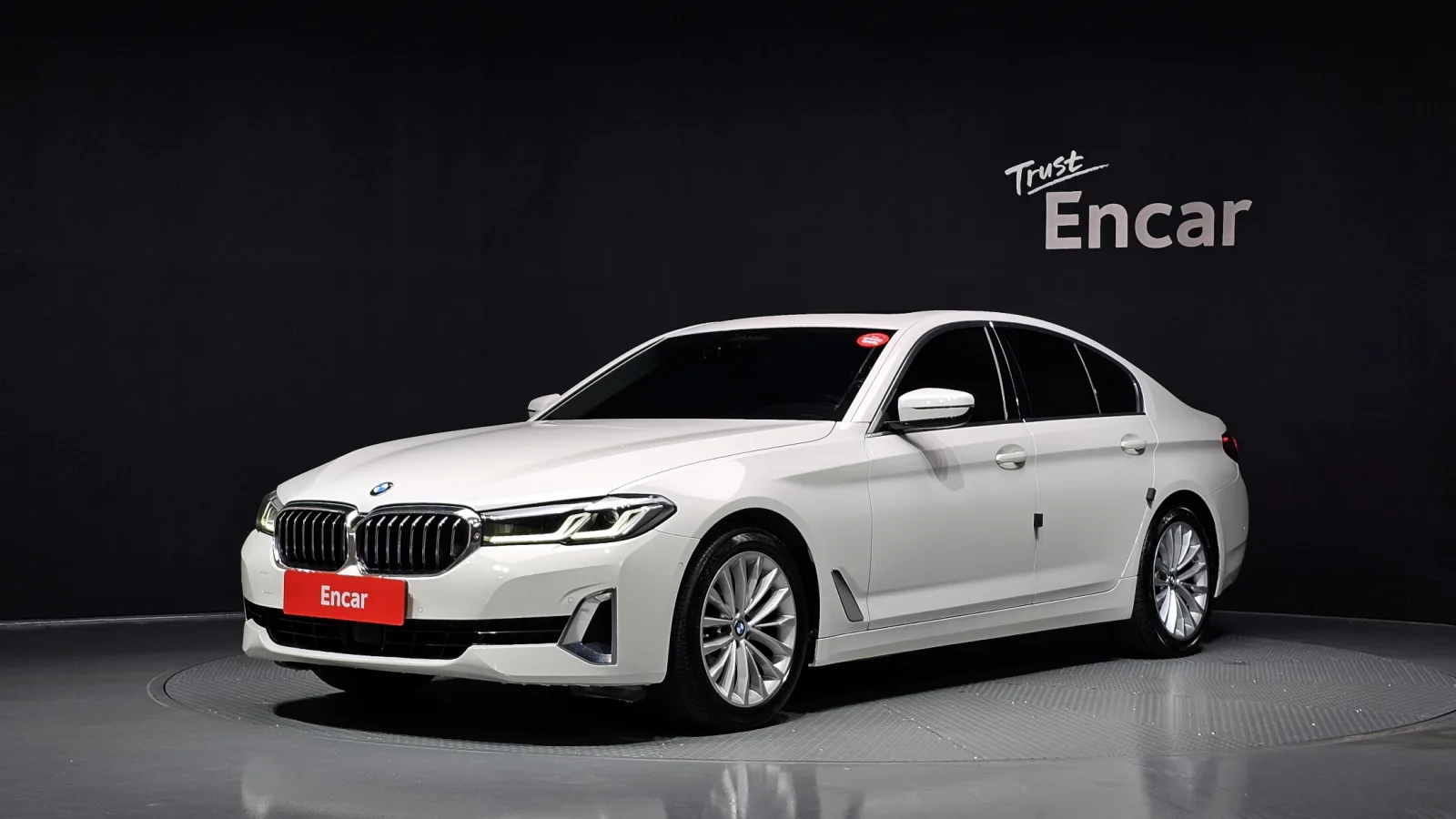 2022 BMW 5-Series