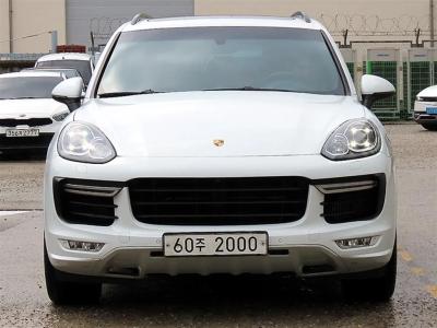 2015 Porsche Cayenne