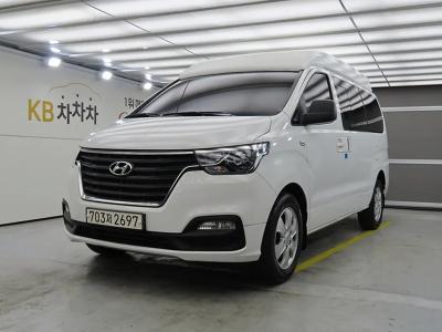 2020 Hyundai Starex