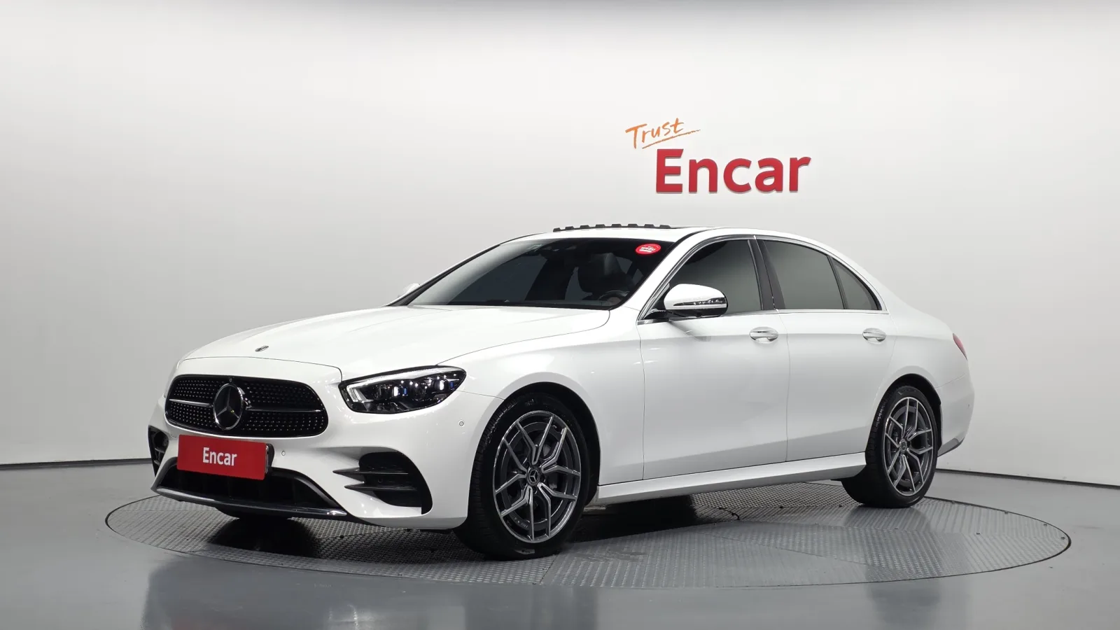 2022 Mercedes-Benz E-Class