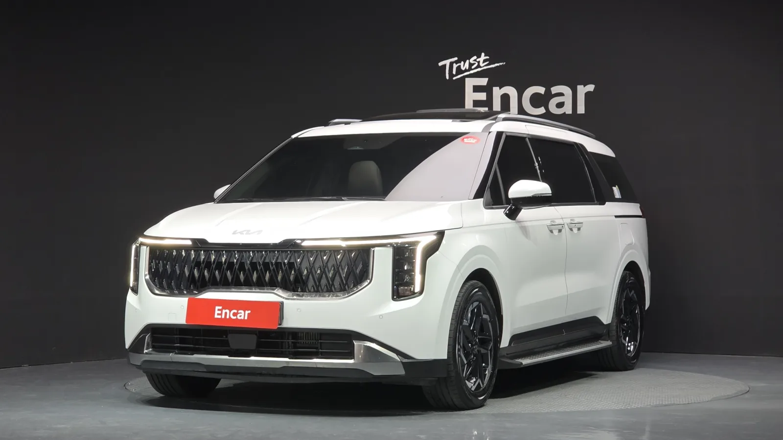 2025 Kia Carnival