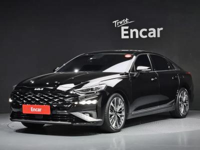 2022 Kia K8