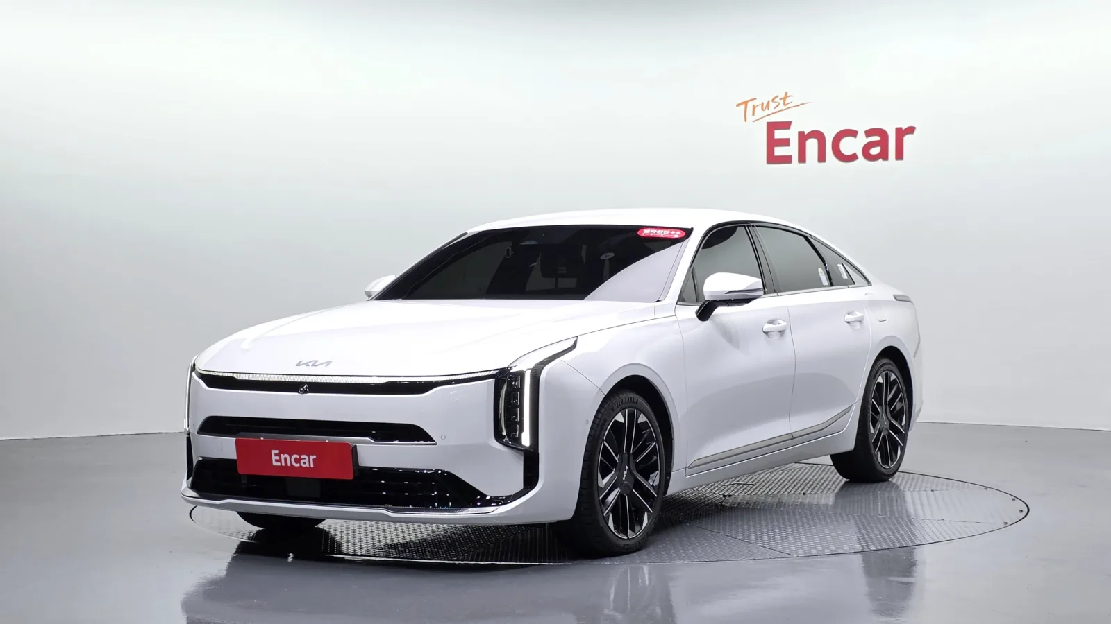 2025 Kia K8