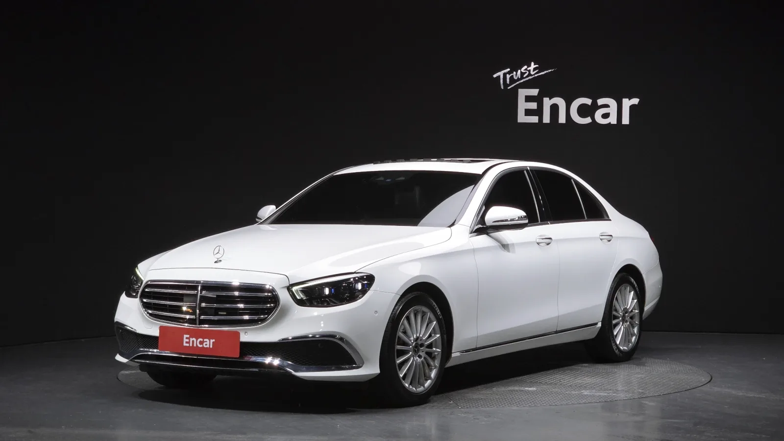 2021 Mercedes-Benz E-Class