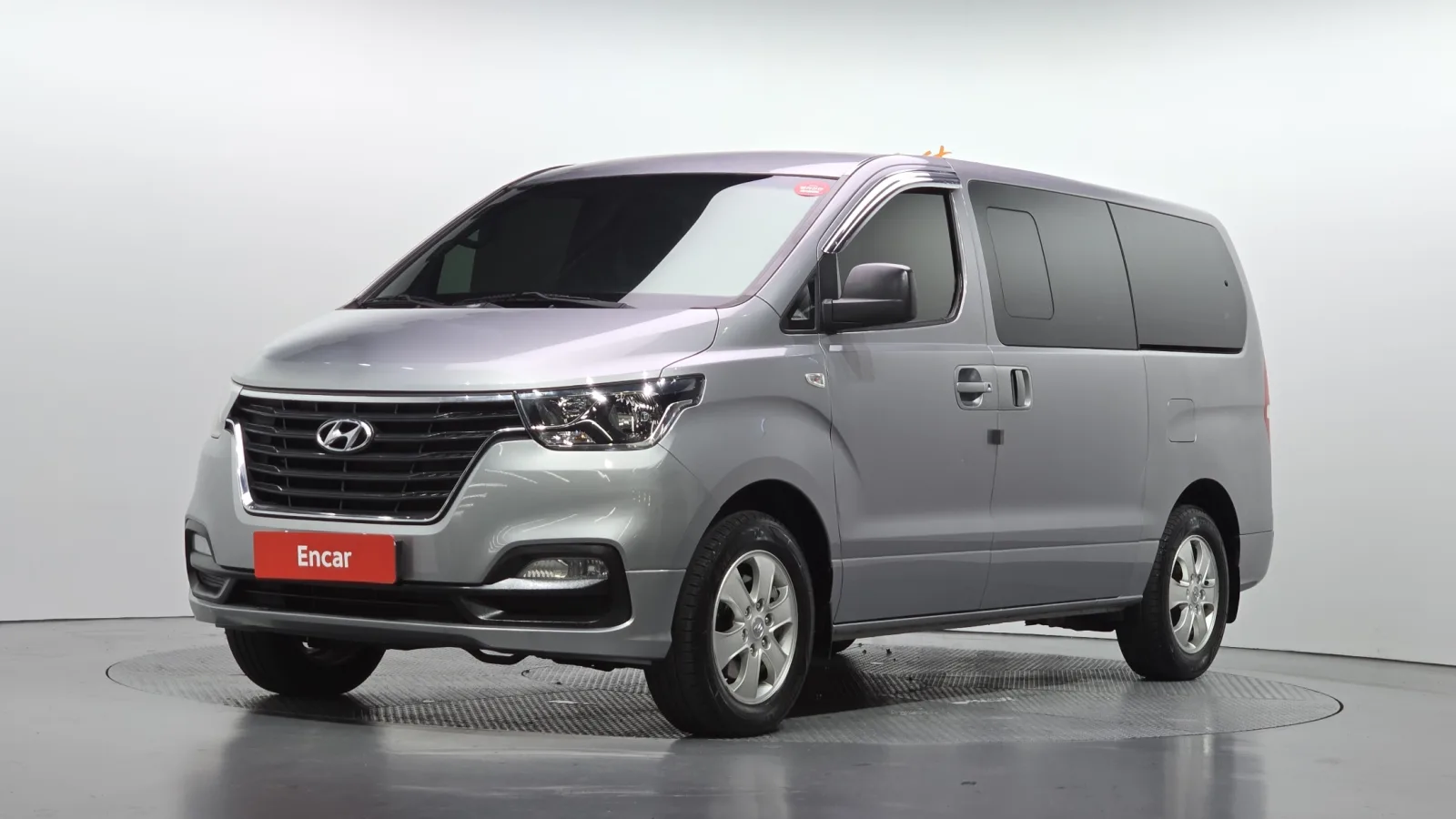 2019 Hyundai Starex