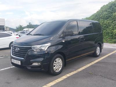 2021 Hyundai Starex