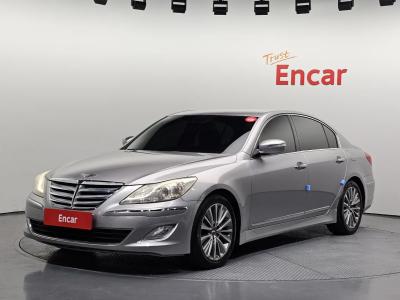 2013 Hyundai Genesis