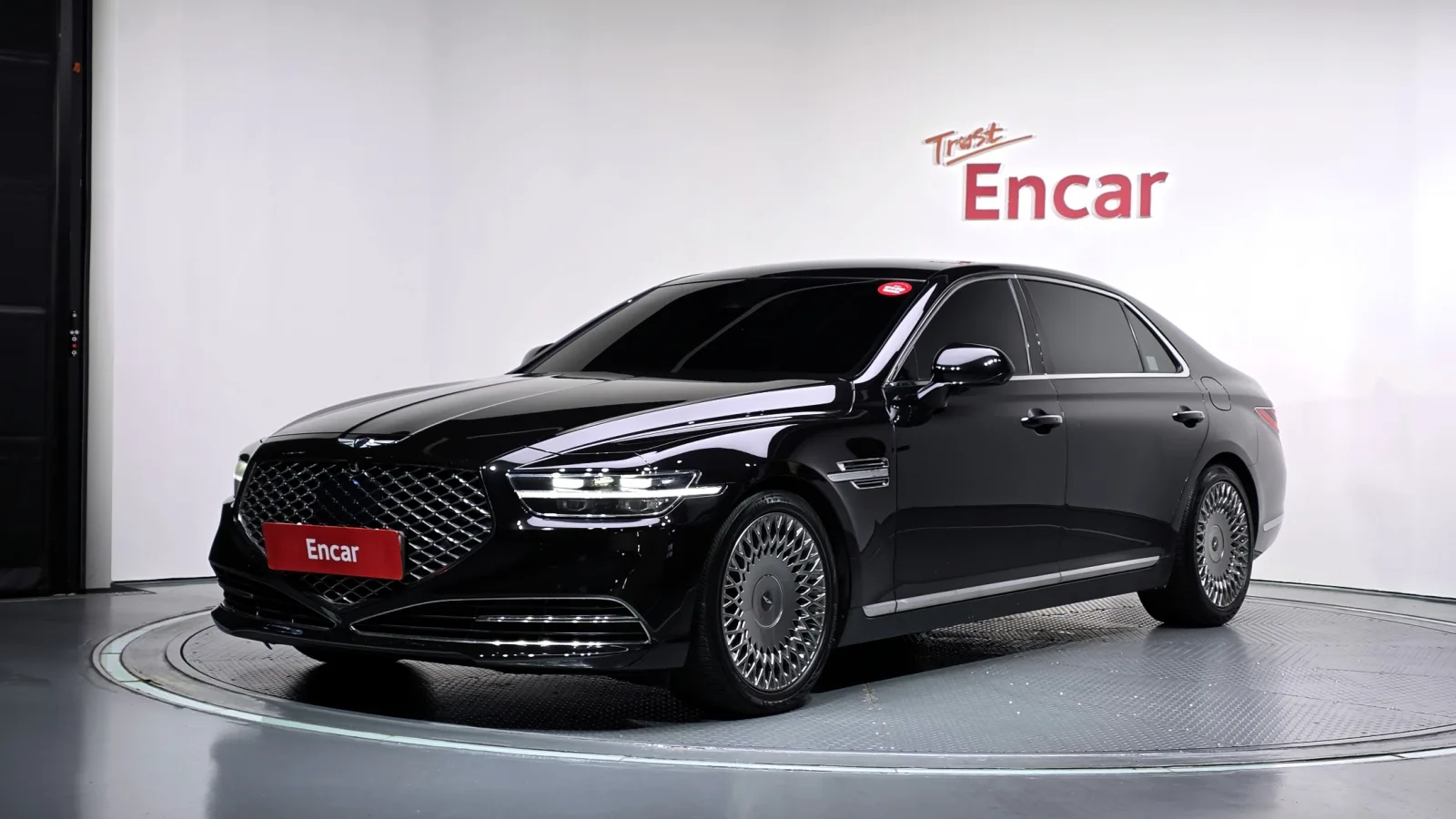 2019 Genesis G90