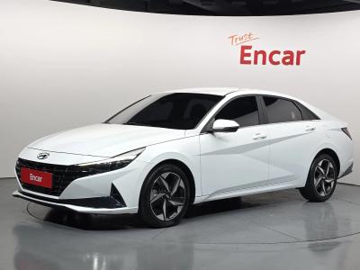 2022 Hyundai Elantra