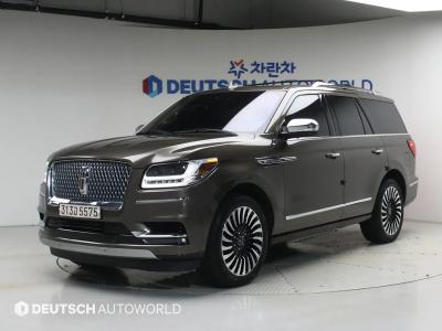 2019 Lincoln Navigator
