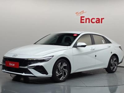 2025 Hyundai Elantra