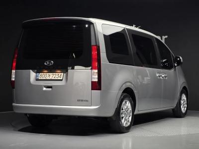 2022 Hyundai Staria