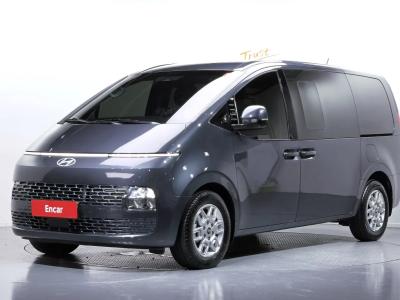 2025 Hyundai Staria