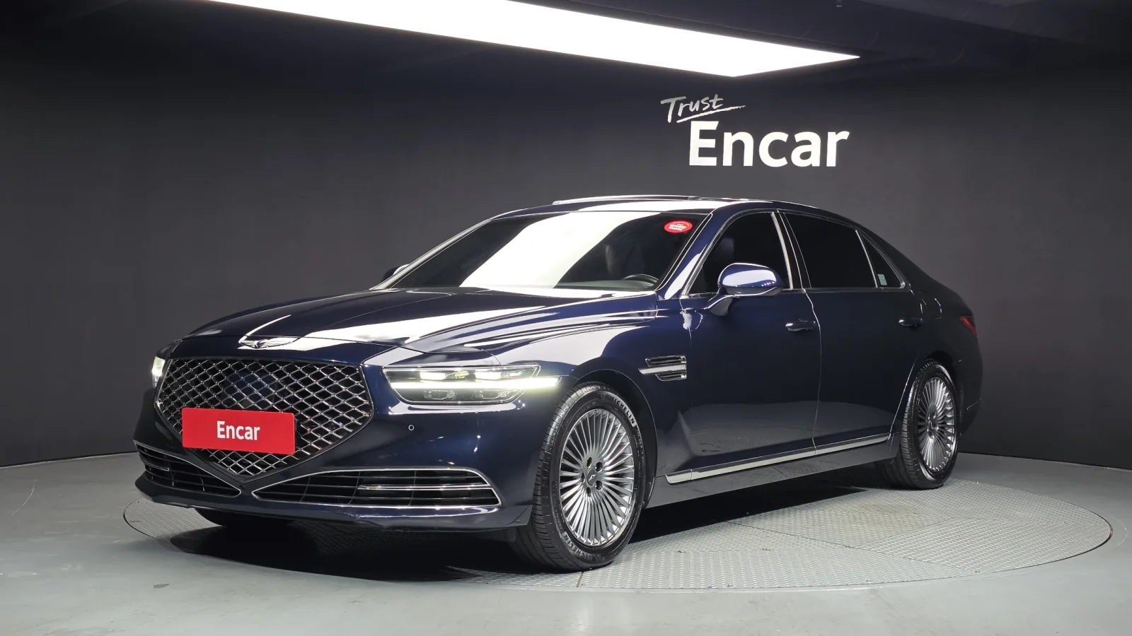 2019 Genesis G90