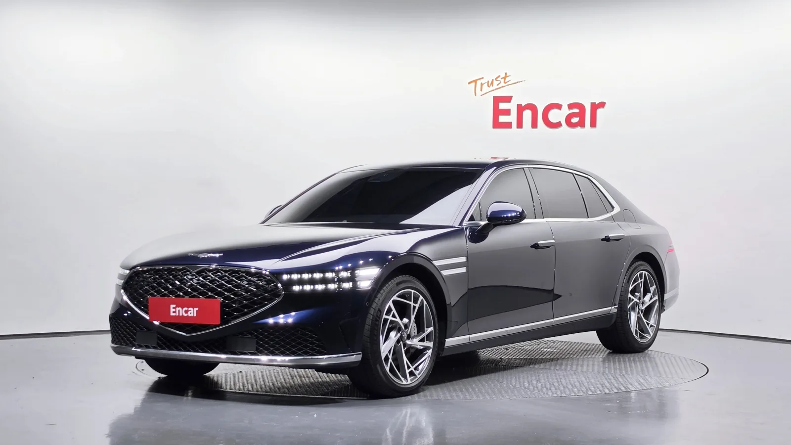 2022 Genesis G90