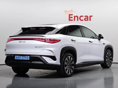 2027 BYD Sealion 7