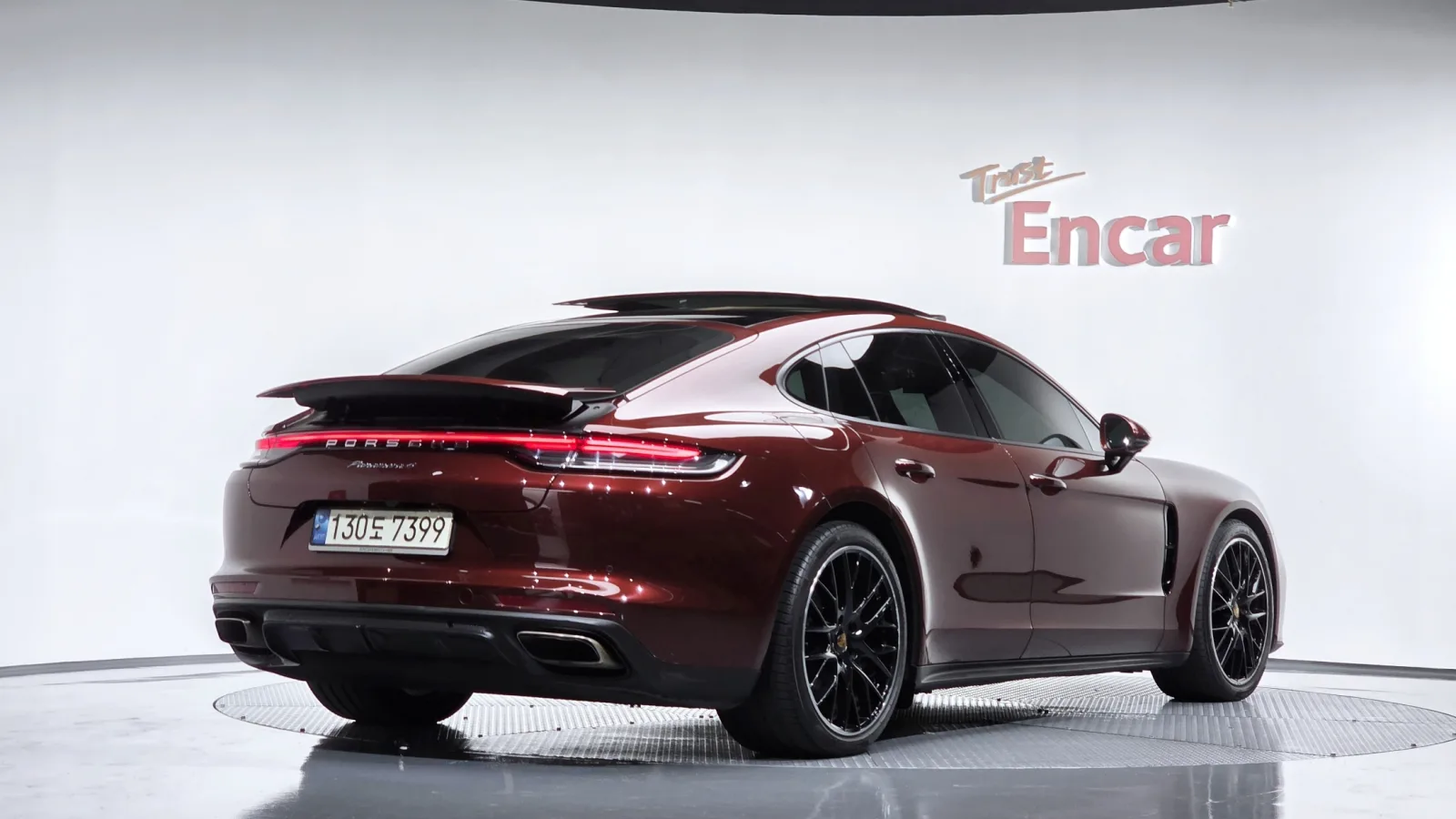 2021 Porsche Panamera
