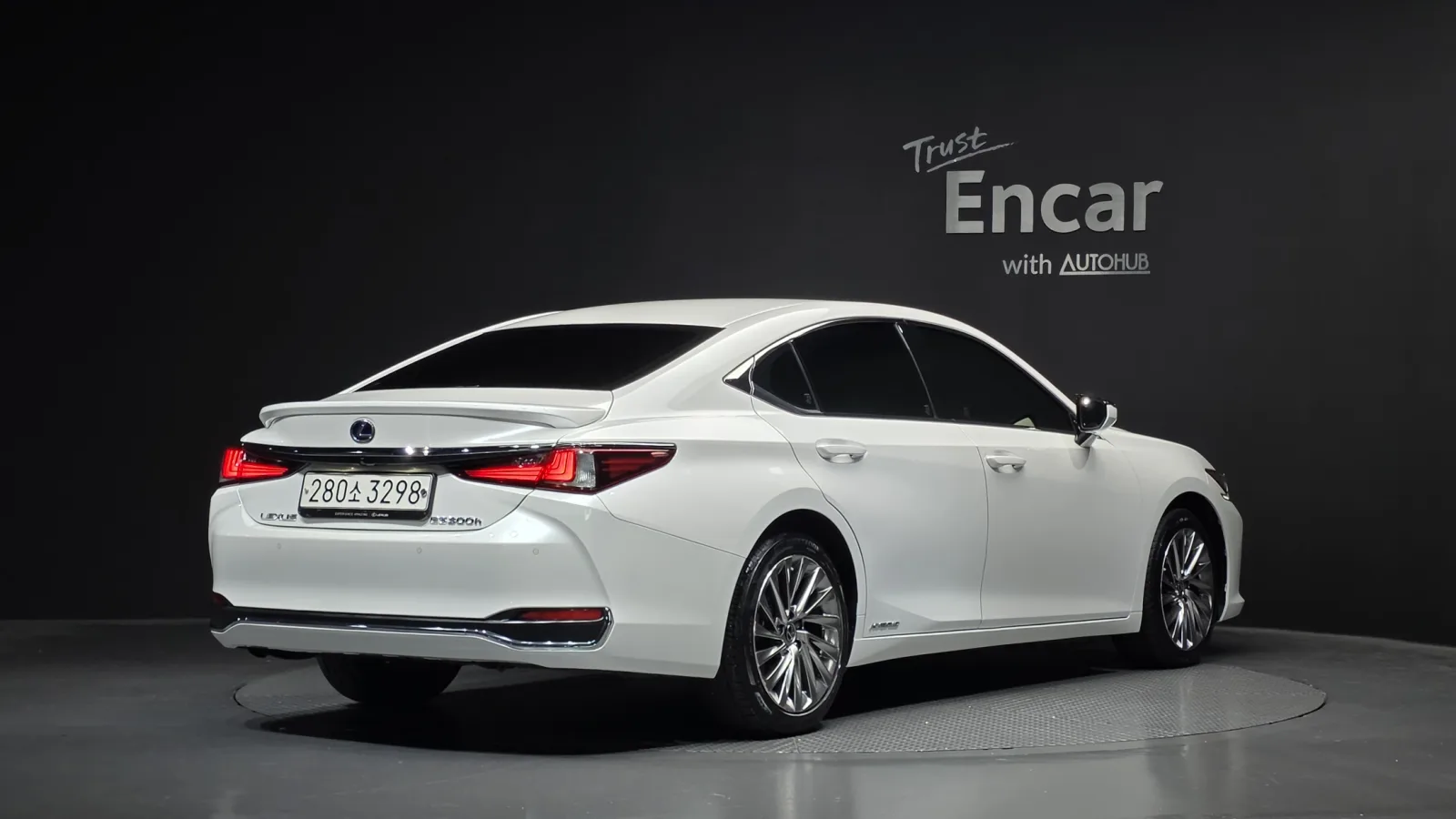 2021 Lexus ES