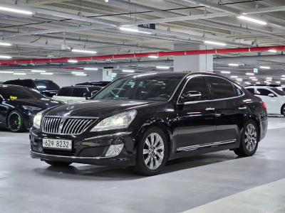 2012 Hyundai Equus