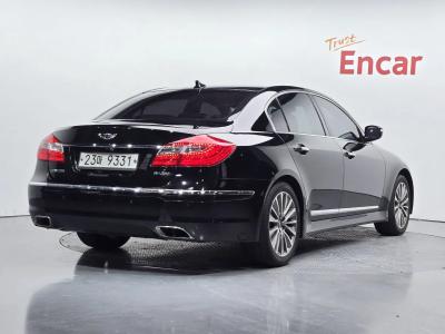 2013 Hyundai Genesis