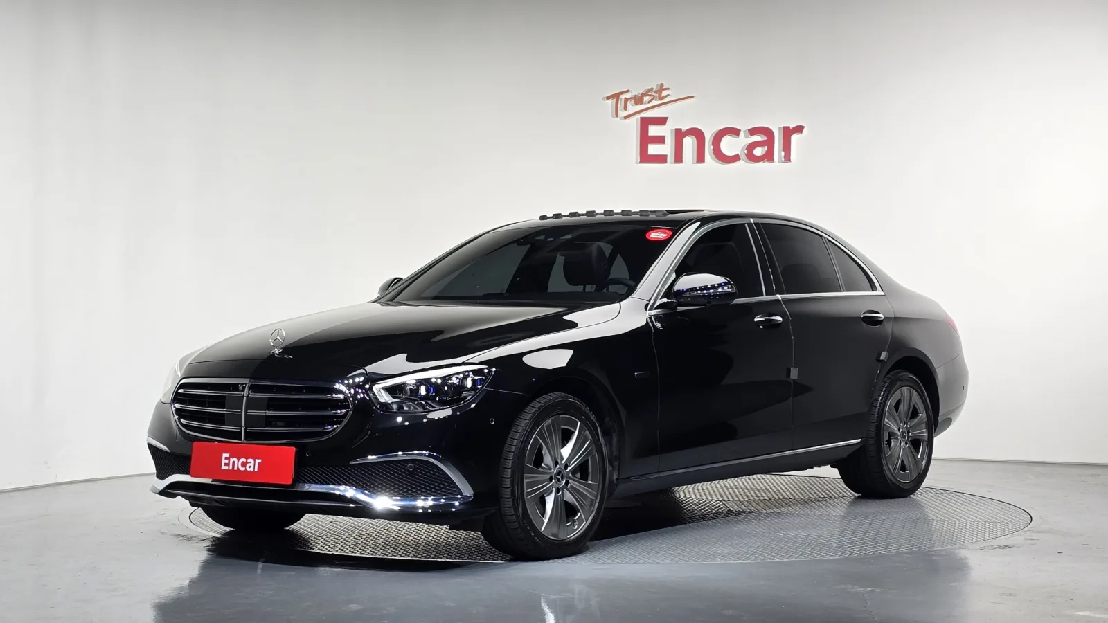 2021 Mercedes-Benz E-Class