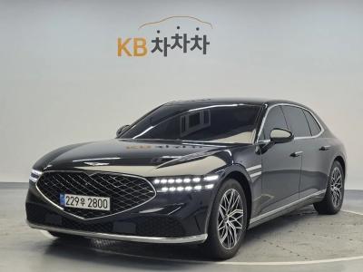2022 Genesis G90