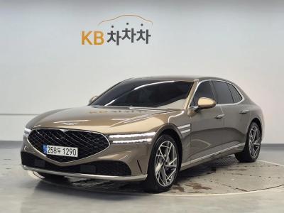 2022 Genesis G90