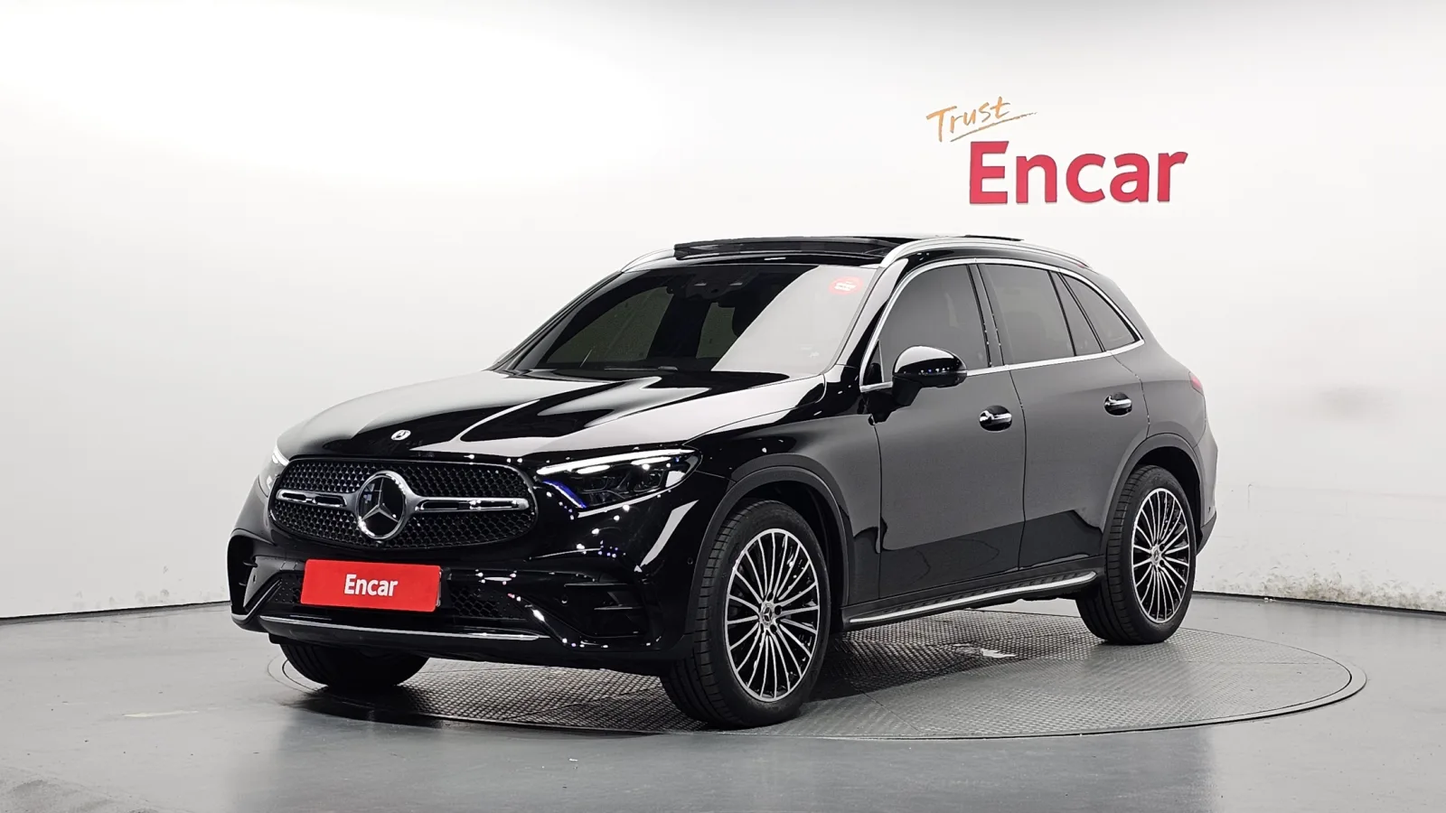 2024 Mercedes-Benz GLC-Class