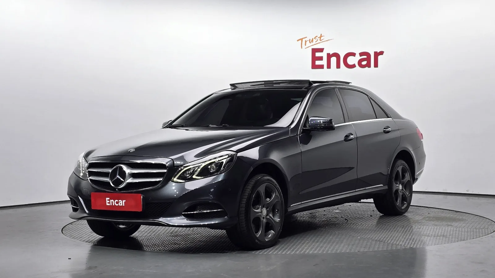 2016 Mercedes-Benz E-Class