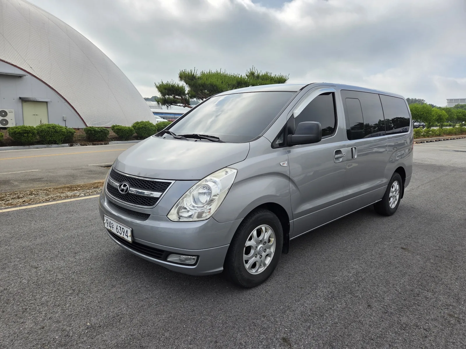 2011 Hyundai Starex