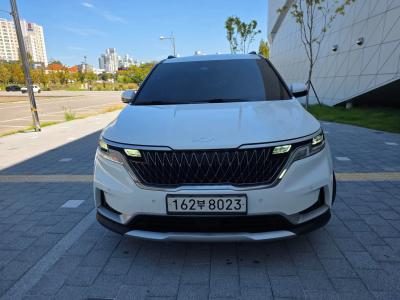 2023 Kia Carnival