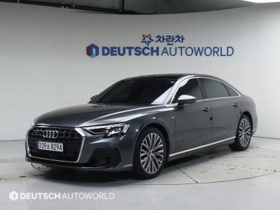2022 Audi A8