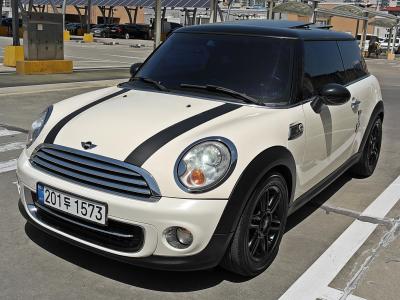 2013 MINI Cooper