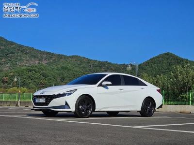 2023 Hyundai Elantra