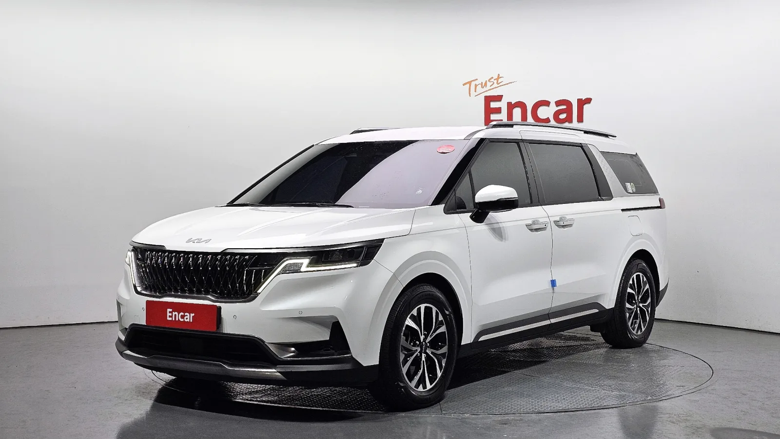 2023 Kia Carnival