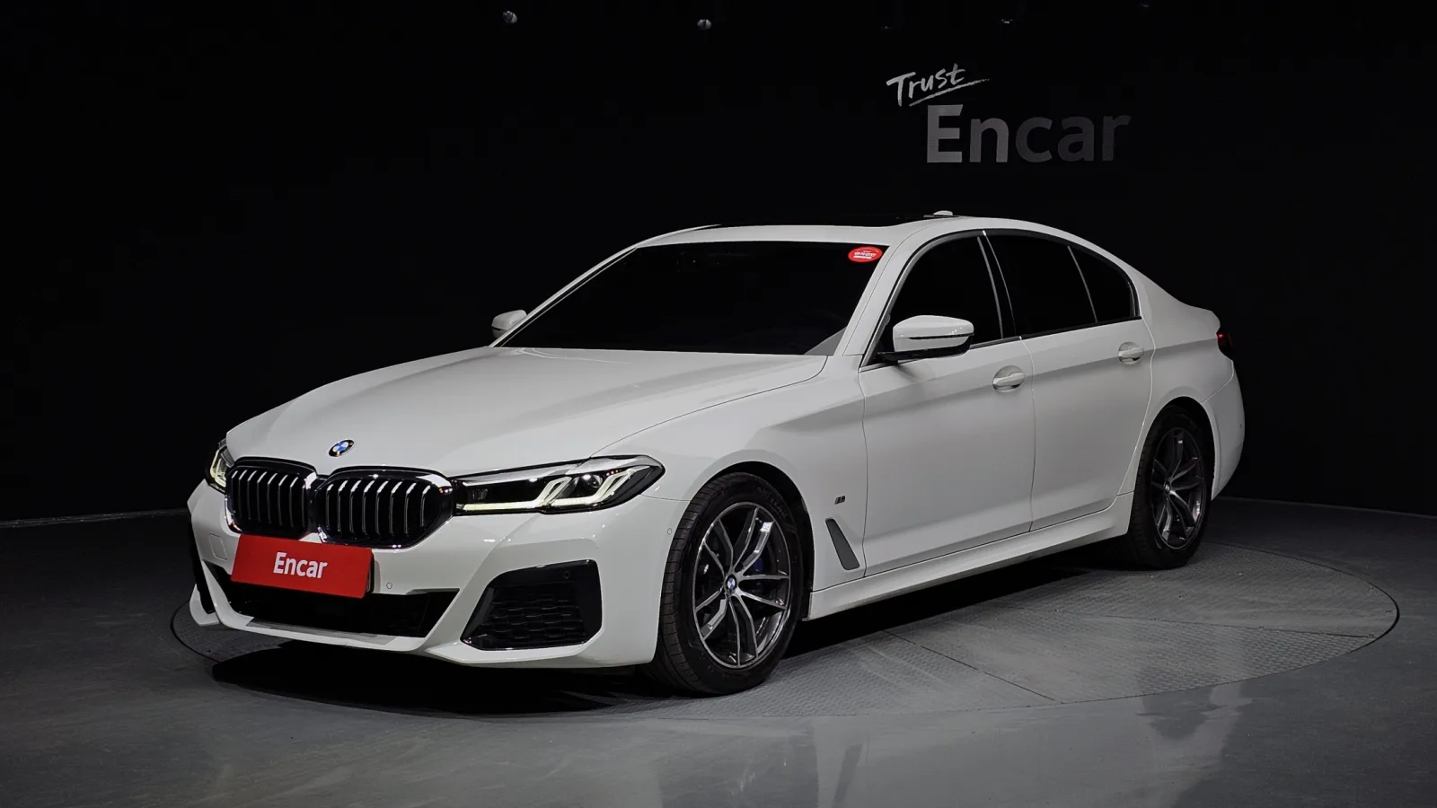 2022 BMW 5-Series