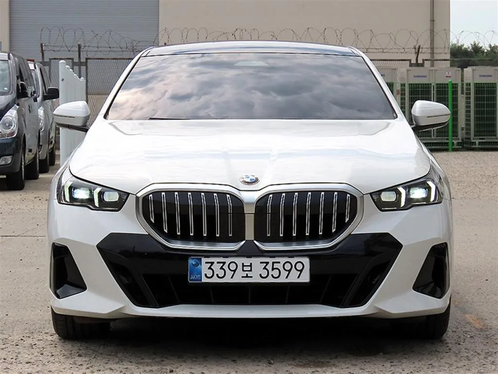 2025 BMW 5-Series