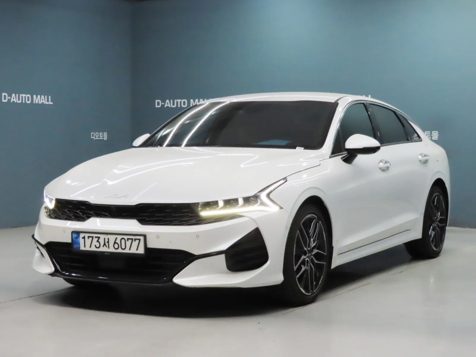 2023 Kia K5