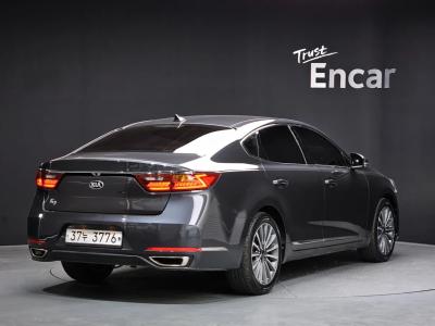 2017 Kia K7