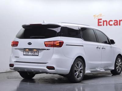 2019 Kia Carnival